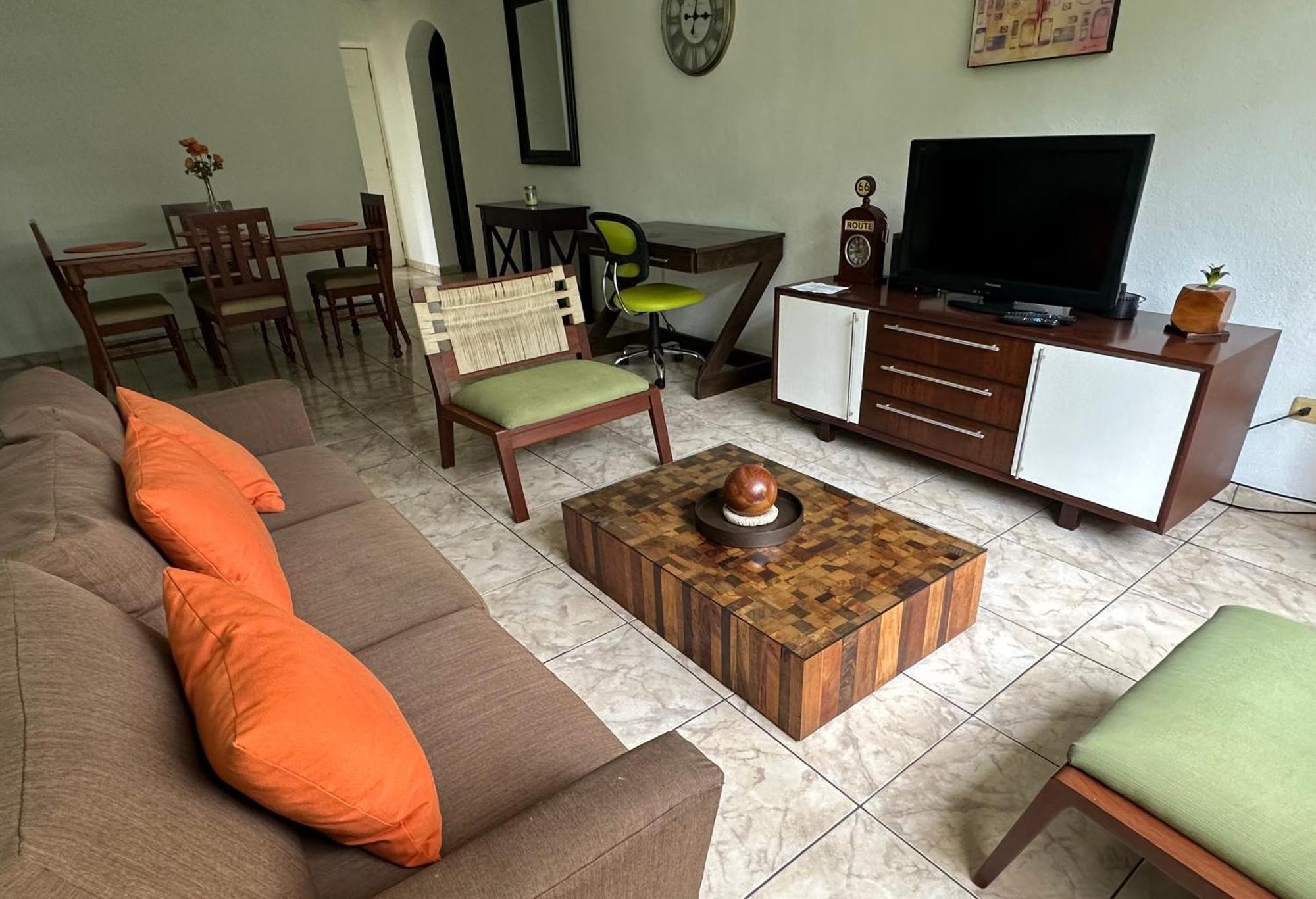 Monblanc Apartamento Completo ซานซัลวาดอร์ ภายนอก รูปภาพ